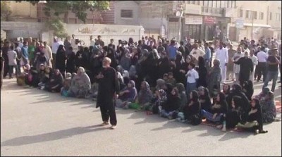 Maleer change in the morning sit-15