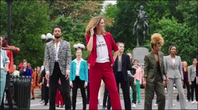 The unique style of presidential candidate Hillary Clinton support