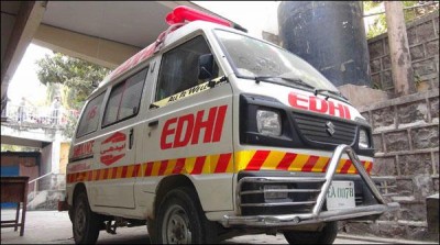 Khan coach fell into ravine, kills 10 people