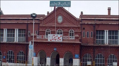 Lahore: Wednesday decided to dismiss 19 nurses