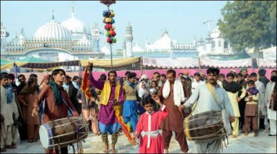 3-day Urs of Shah Abdul Latif Bhati start