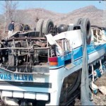 2 killed in bus crash injured 15 passengers