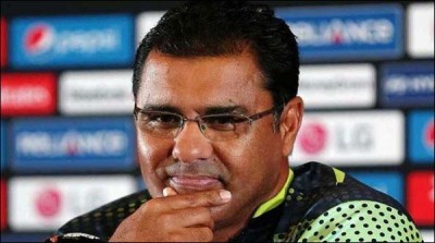 The pakistani team take control slow over-rate, Waqar Younis