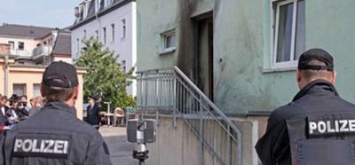 German: Attack on Mosque in Dresden city , a man arrested