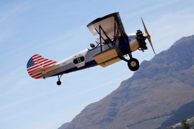 Jets of 1920s Landing in South Africa 's