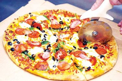 Warning! Robbers arrived of fresh pizza in FranceWarning! Robbers arrived of fresh pizza in France