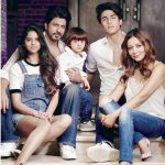 "family photo" of Shah Rukh Khan's viral on social media