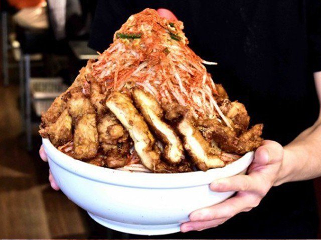 A hotel in Japan to gives 50 thousand ¥ as reward those who win the challenge