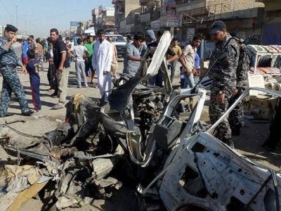 In Iraqi city Mosul killed 23 people, including 8 policemen in a car bombing