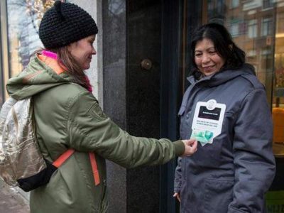Introducing credit card jacket for beggars in the Netherlands