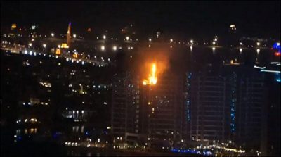 Fire hits apartment block on Dubai´s artificial Palm island