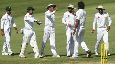 Brisbane Test: tea interval, Australia 2 wickets in 89 runs