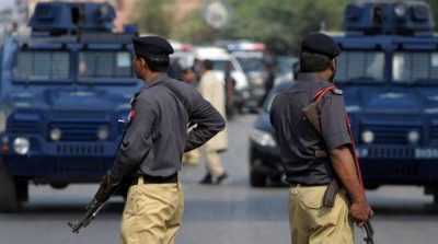 Karachi: Facilitator of drug dealers, 2 Officials arrest