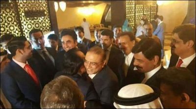 Dubai: Reception of the son of Ishrat-ul-Ibad , attended by numerous celebrities