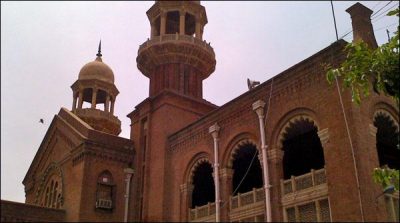 Qatari prince to bottom-hunting, seeks explanation from Punjab government