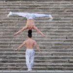 Stand headlong head Stair climbing record