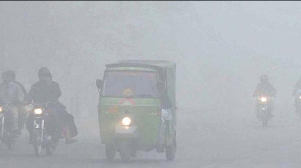 Lahore: Severe fog, flight operations delay, the motorway close