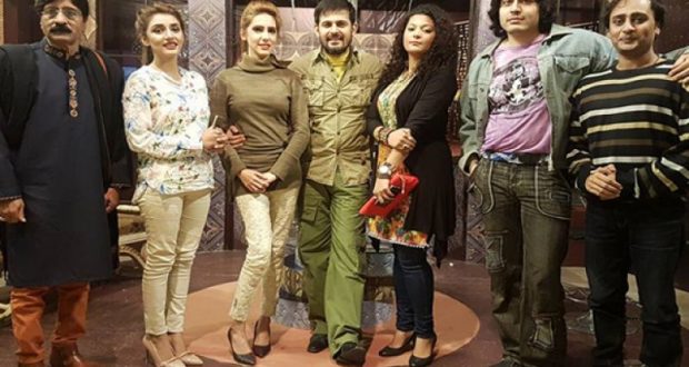 Lolly wood film, Maula Way 'would adorn cinemas on December 23, the main cast in The Royal Cafe