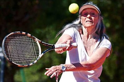 Argentina's 83-year-old meet their dream of playing tennis