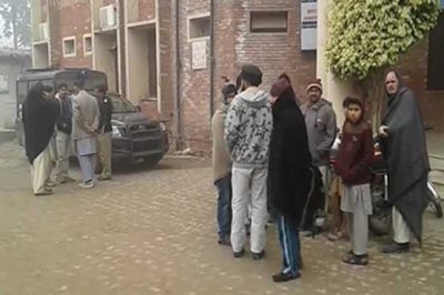 Father throw 2 daughters in drain in Shakargarh