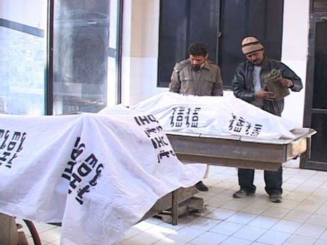 Fires on Police mobile in Karak, 2 people killed including Police officer