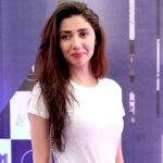 Mahira Khan took recourse to social media to promote the "Raees"