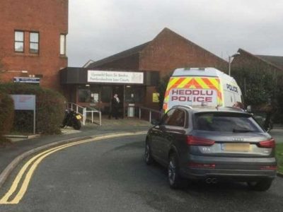  Guilty of rape in the UK cut his neck in a court trial