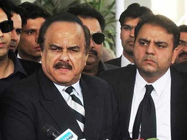 Nawaz Sharif's power boat is sinking, PTI