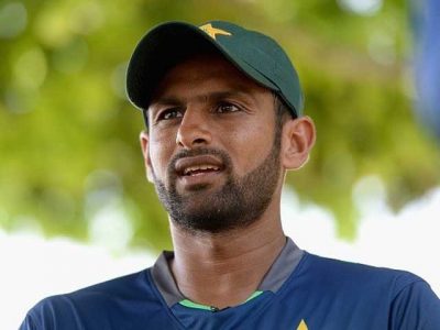 Shoaib Malik could not play in the match because of a throat infection