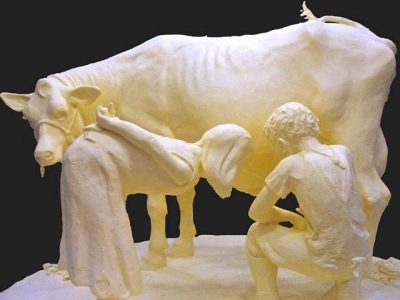 Sculptures made of butter in the United States