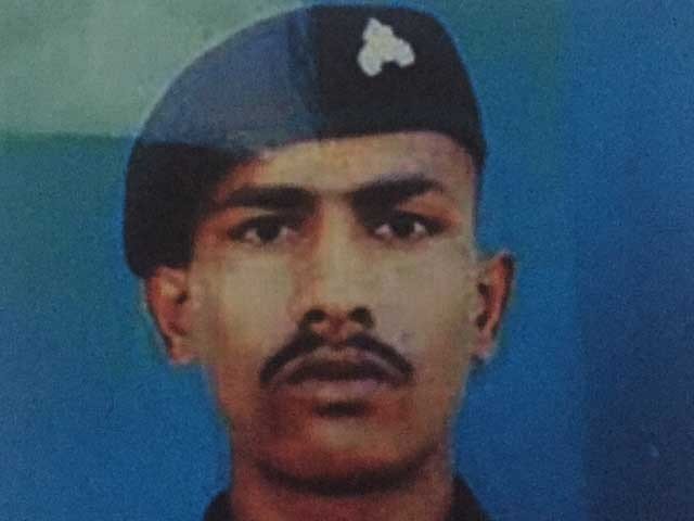 Pak Army decided to send back the disgusted soldiers with the indian army