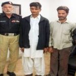 Karachi: Robbers robbed the three houses
