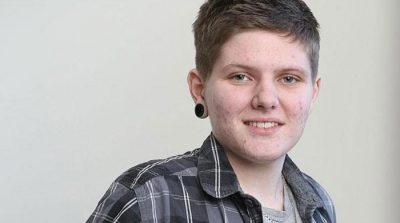 Pregnant British man postpones gender transition process