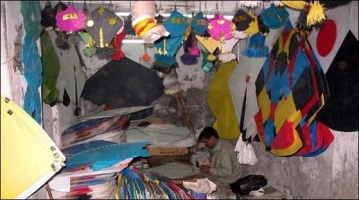Lahore: Police crack down against kite-fliers