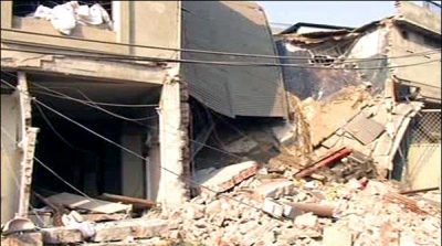 Lahore factory boiler exploded from the ceiling fell, 2 injured
