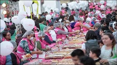 Mexico: Invitation of 9 thousand 371 Kg heavy cake