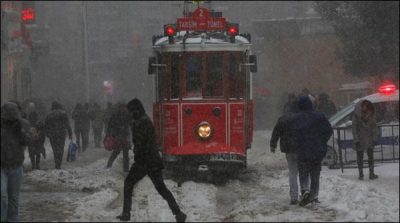 Blizzard life frozen in Istanbul from snowstrom