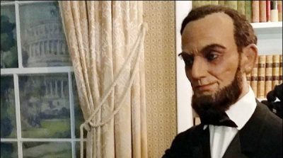 The Statue of American presidents and first lady presented for auction