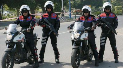 The lawyers have tearing of the uniforms of Dolphins Force