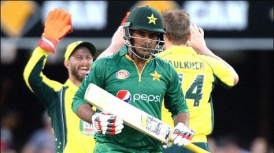 1st ODI: Australia beat Pakistan by 92 runs