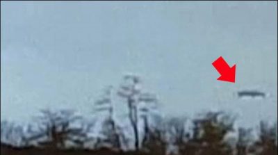 New claims of who to believe on aliens and flying disc Group