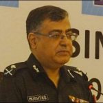 35 hotspot of street crimes are in Karachi Mushtaq Mehr