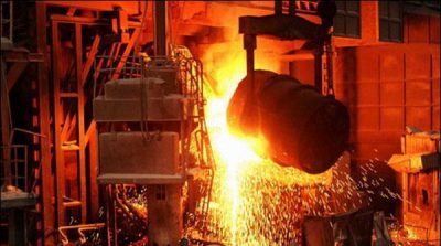 Pakistan Steel workers protest lack of paying Salary