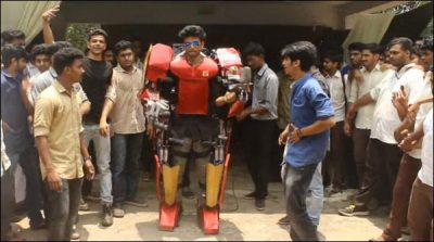 Indian engineering student took the first human-like robot