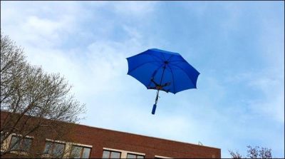 Technology take it easy of difficulty in getting out in the rain without an umbrella