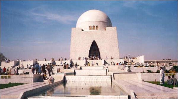 Chief Justice of Pakistan presence at Quaid's shrine