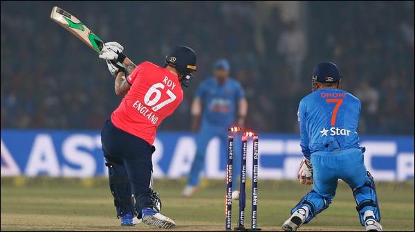 Kanpur T20: England beat India by 7 wickets
