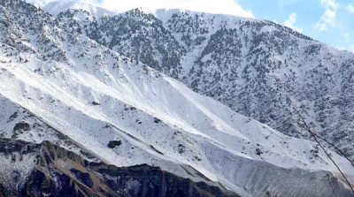 Lower Dir: Rain in urban areas, snowfall again on mountains
