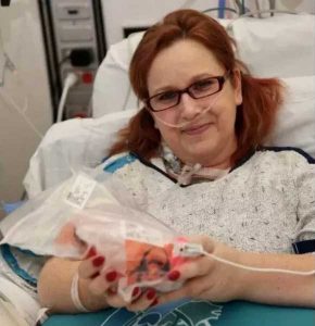 WOMEN, HOLD, HER, HEART, IN, HAND, AFTER, OPERATION