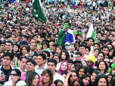 EVERY, PAKISTANI, HAVE, 1 LAC, 15, THOUSAND, DEBIT, ON, ITS, SHOULDER